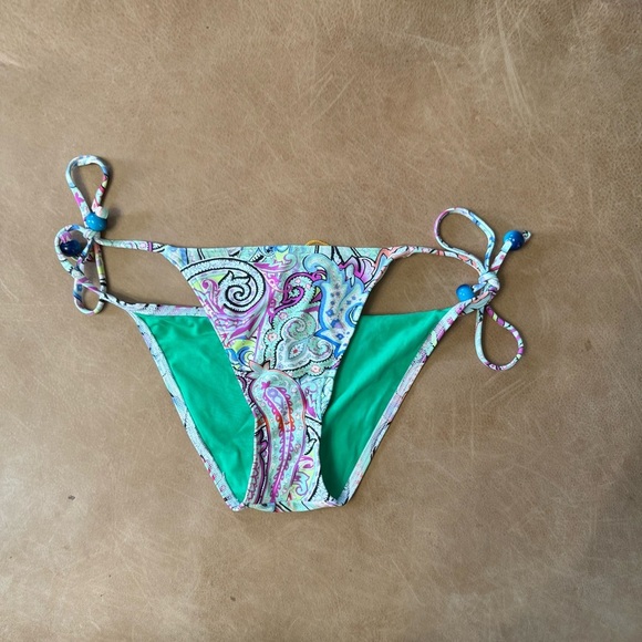 NWT ETRO Paisley Bikini Bottom Women’s Size 42 (US 6) $305 MSRP - Picture 1 of 9